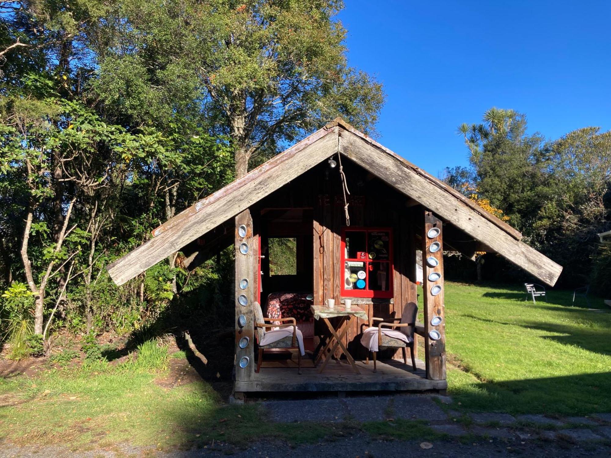 Whare&Geothermal Pool By Lake Taupo Turangi Εξωτερικό φωτογραφία